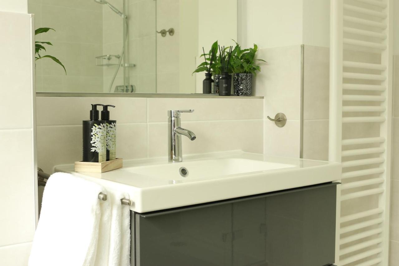 נירנברג Am City Apartment 24H Self-Check-In, Free Parking, U-Bahn 350M, Netflix מראה חיצוני תמונה