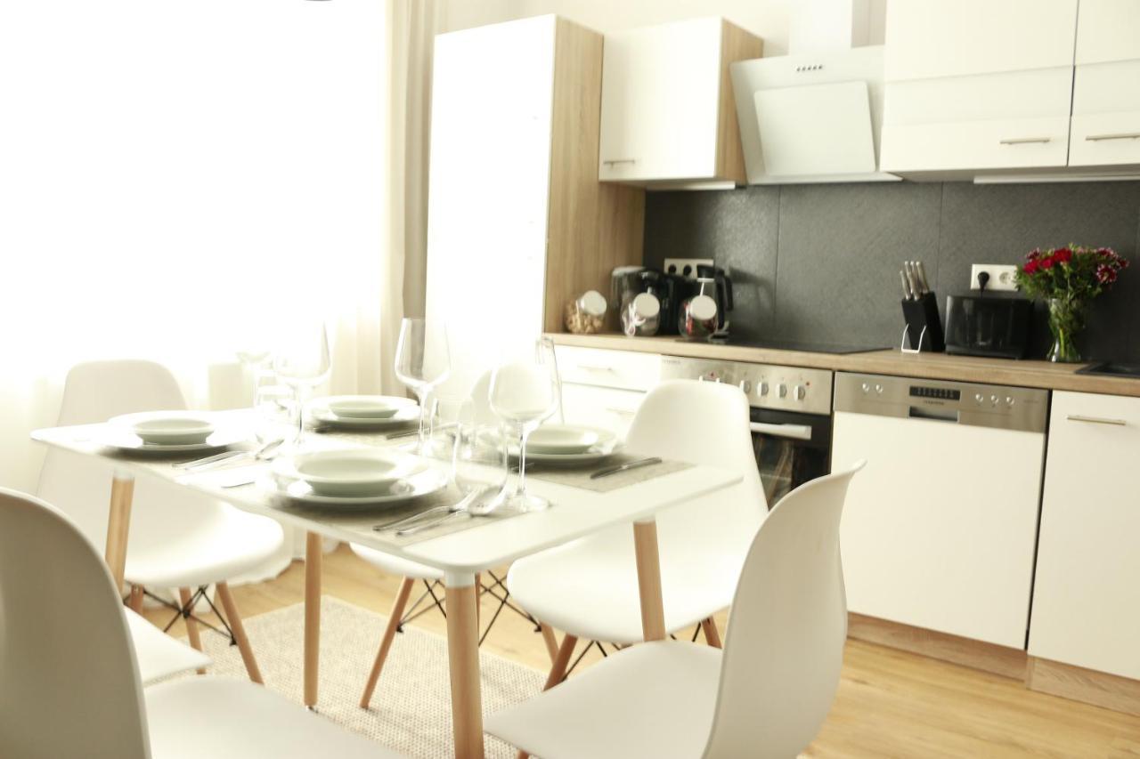 נירנברג Am City Apartment 24H Self-Check-In, Free Parking, U-Bahn 350M, Netflix מראה חיצוני תמונה